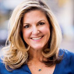Vanessa-Kromer-headshot headshot of Venessa Kromer
