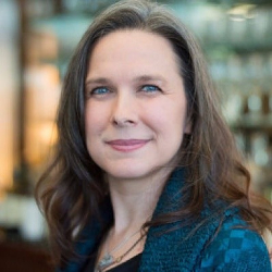 Colleen Newvine Colleen Newvine (photo)