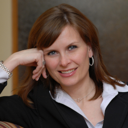 Gini Dietrich Gini Dietrich (photo)