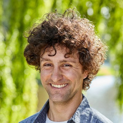 Jon Roozenbeek Jon Roozenbeek (photo)
