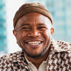 headshot of Randy C. Bonds