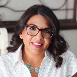 Veronica Sopher Veronica Sopher (photo)