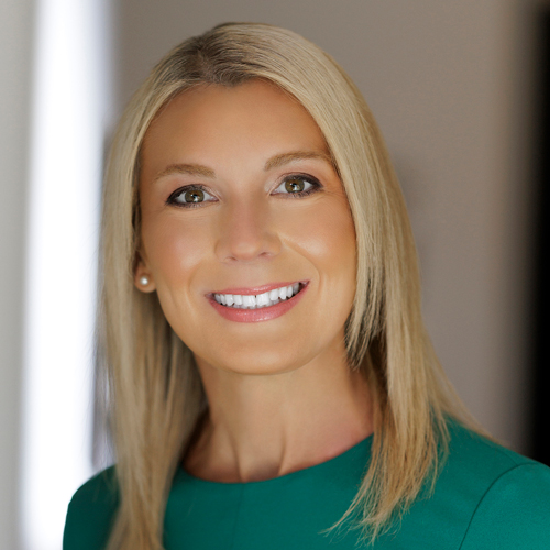 headshot of Stephanie Roberts