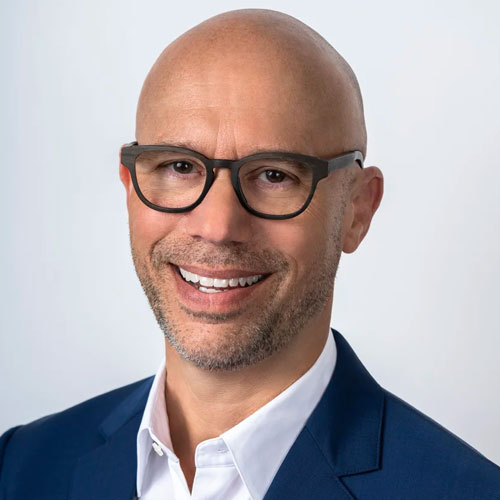 headshot of Aaron Kwittken