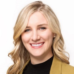 headshot of Caroline Welch