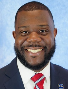 headshot of Jamelle Washington
