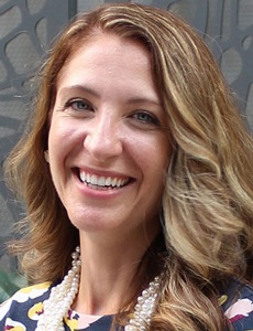 headshot of Jillian Henze