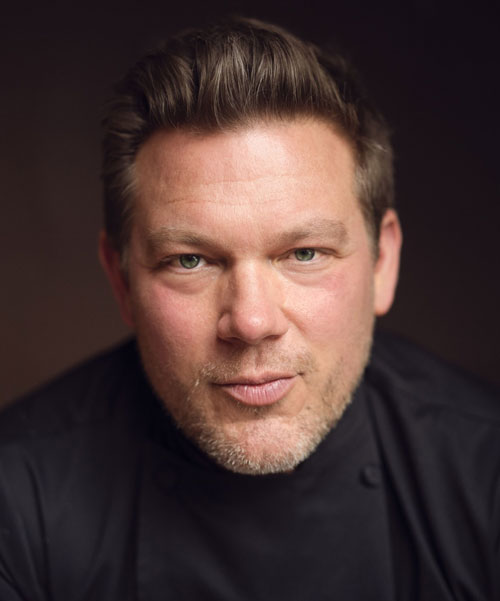 headshot of Tyler Florence headshot of Tyler Florence