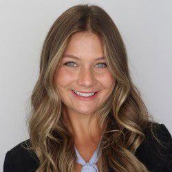 headshot of Grace Fee headshot of Grace Fee