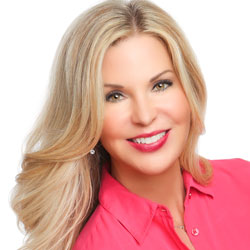 Crystal Dwyer Hansen headshot of Crystal Dwyer Hansen