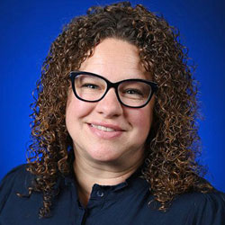 headshot of Staci Smith