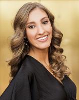 headshot of Claire Franques